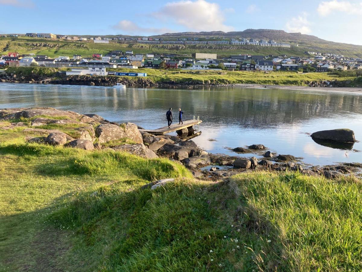 Traditional Faroese House In Torshavns City Center Bagian luar foto